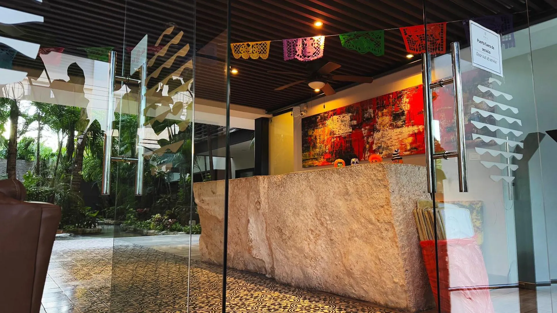 Modern 2-Bedroom, 2-Bath Apartment In The Heart Of Playa Del Carmen- Arenis Condos Mexico